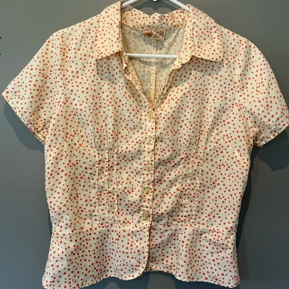Polka dot short sleeve blouse by April Cornell - Picture 2 of 8